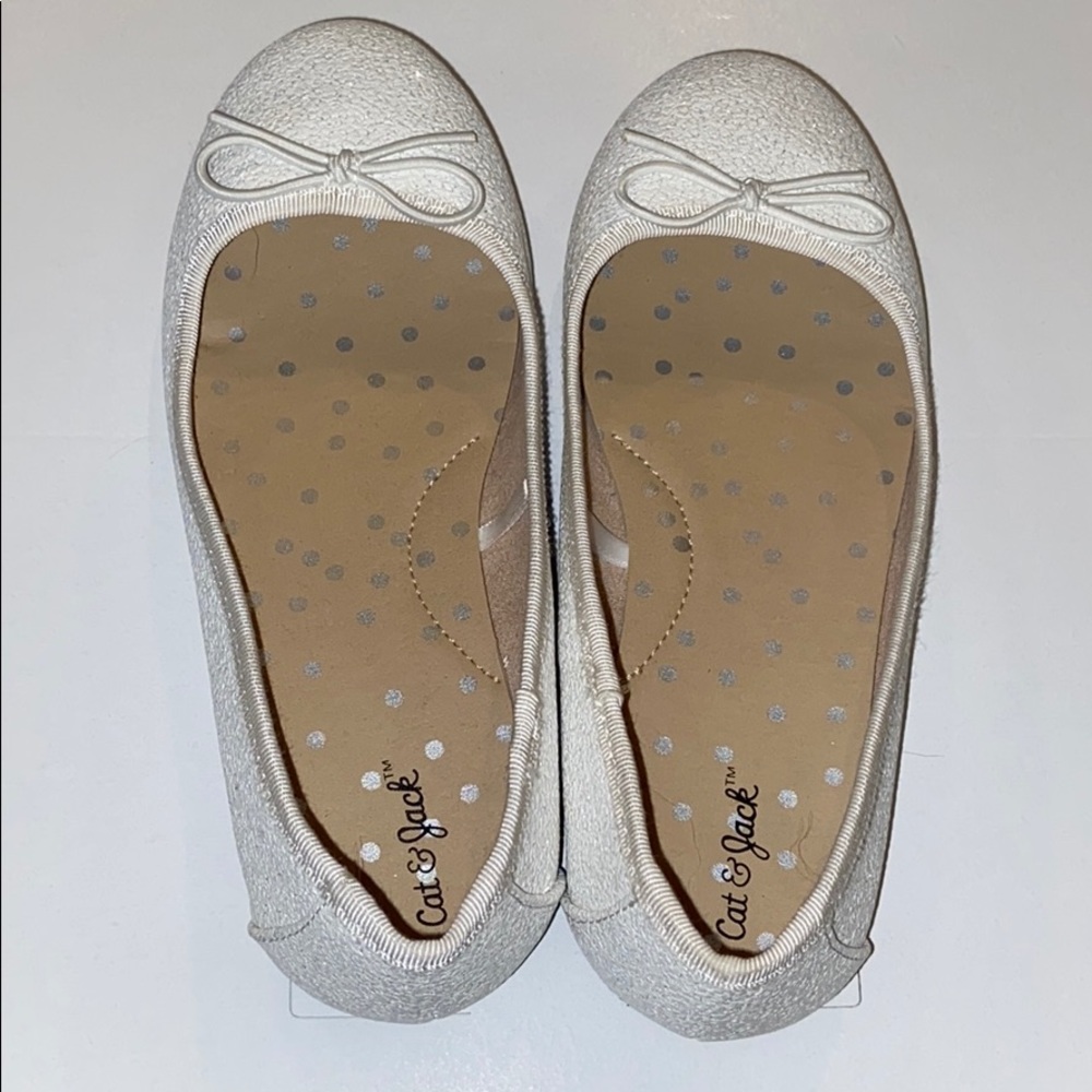 Cat & Jack flats